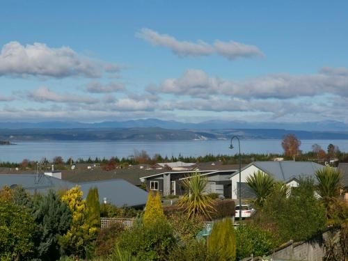 Lakewood Haven - Taupo Holiday Home0