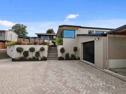 Nukuhau's Nest with Spa - Taupo Holiday Home Nukuhau's Nest with Spa - Taupo Holiday Home
