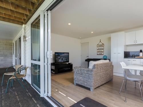 Open Spaces - Waihi Beach Holiday Apartment2