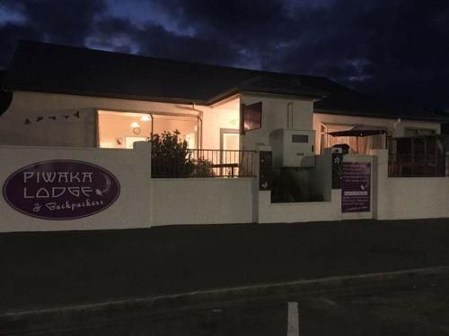 Piwaka Lodge0