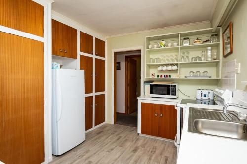 Copper Trout Cottage - Te Anau Bach3