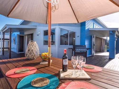 Vitamin Sea - Waihi Beach Holiday Home0