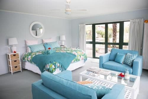 Deluxe Double Room with Extra Bed and Private Bathroom
