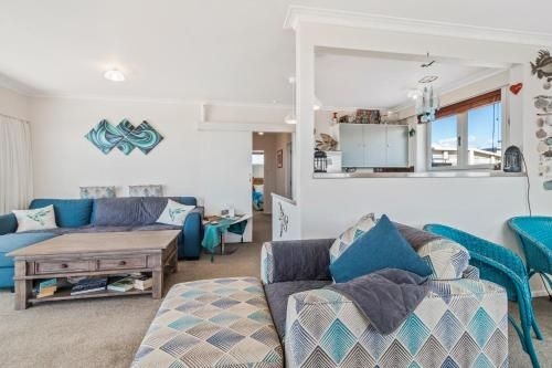Bella on Broadway - Waihi Holiday Home1