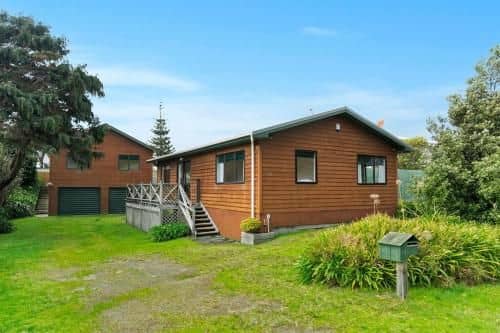 Heperi Haven - Waikanae Beach Holiday Home Heperi Haven - Waikanae Beach Holiday Home