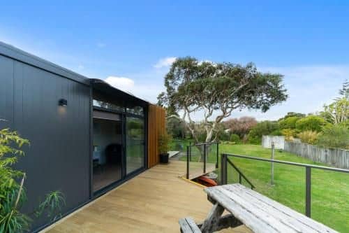 Calapso Cottage - Waikanae Beach Holiday Home Calapso Cottage - Waikanae Beach Holiday Home