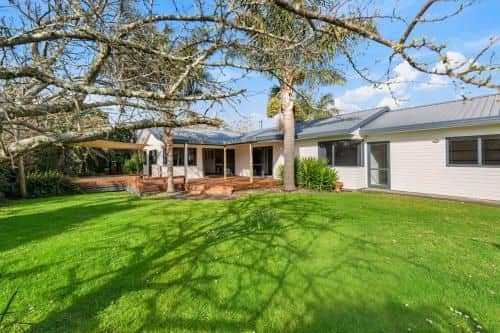 Beach Breeze Oasis - Waihi Beach Holiday Home Beach Breeze Oasis - Waihi Beach Holiday Home