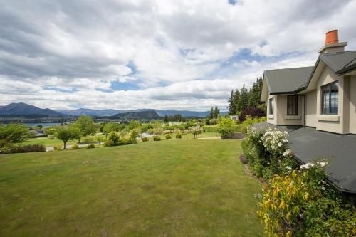 Beautiful Seasons0
