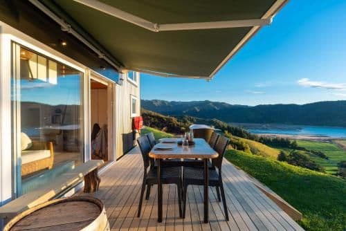Holiday Home - Tiny Greenie