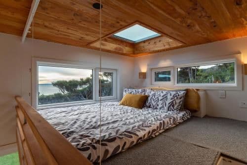 Holiday Home - Tiny Greenie