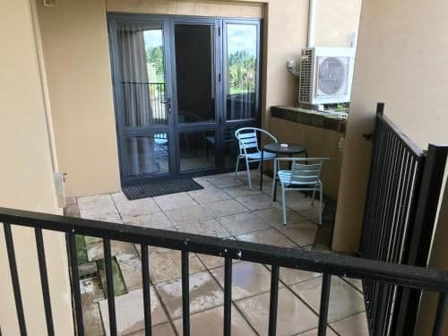 Deluxe Family Room (2 Adults + 1 Child)