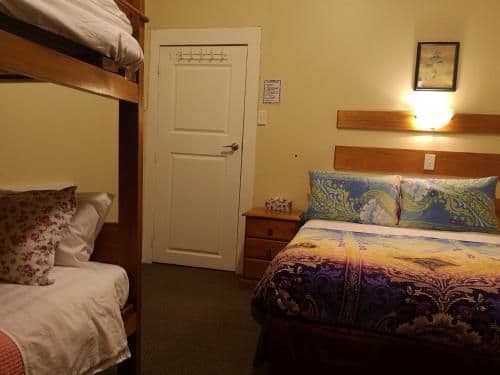 Quadruple Room with Shared Bathroom