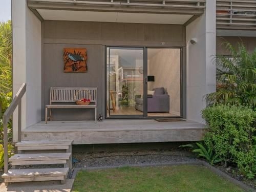 Relax Poolside - Whitianga Holiday Apartment0
