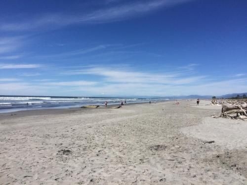Carters by the Sea Beachside Apartments4