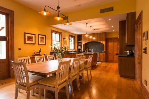 Five-Bedroom Villa - Homestead