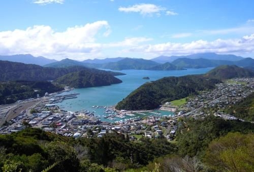 Close to Picton Town0