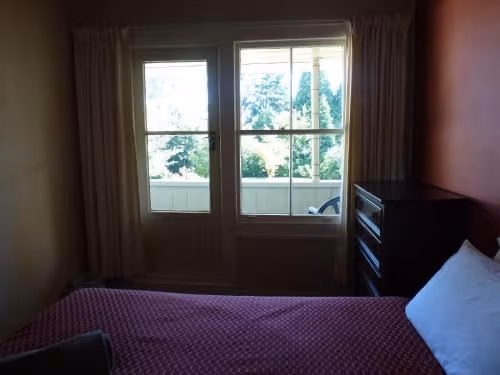 Standard Single Room with Shared Bathroom
