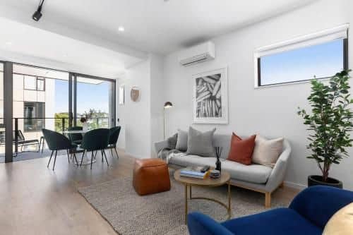 Brand new! luxury parkside residence Brand new! luxury parkside residence