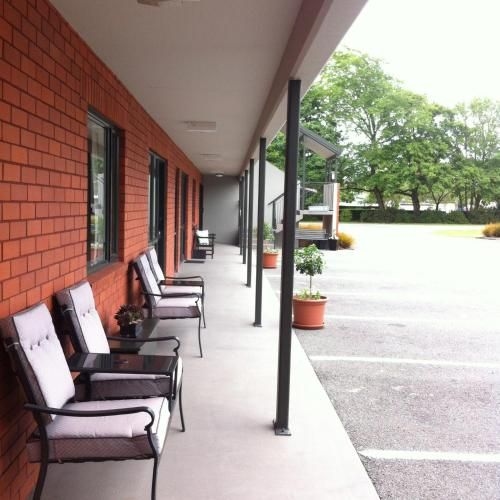 Darfield Motel3