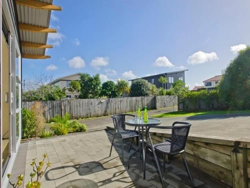 The Beach House - Ruakaka Holiday Home1