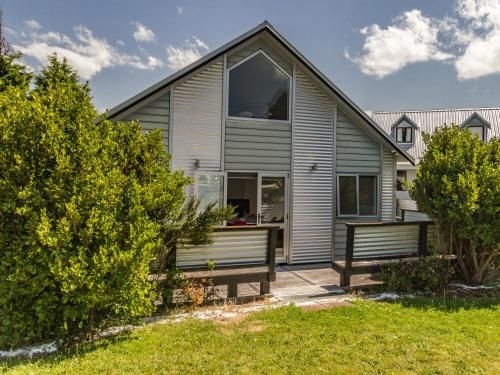 The Robot - Ohakune Holiday Home3