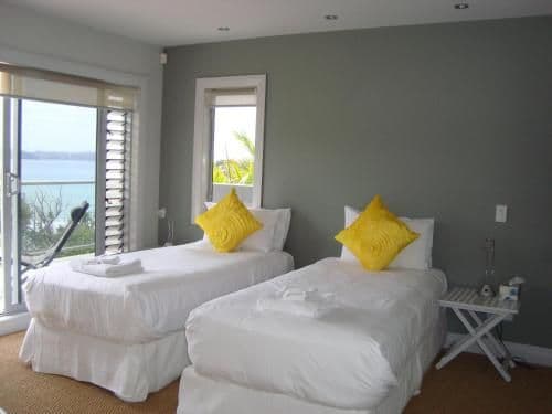Double or Twin Room with Private Bathroom - Waitata