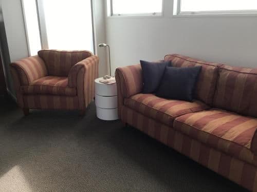 Deluxe Queen Suite