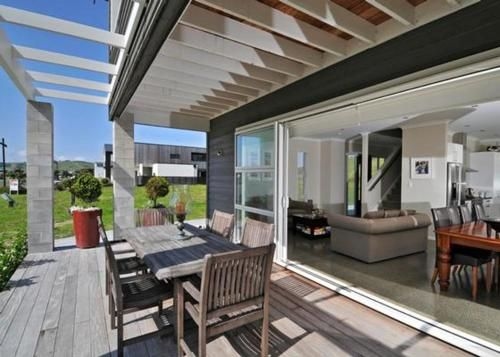 Omaha Beach - Stunning Beach House0