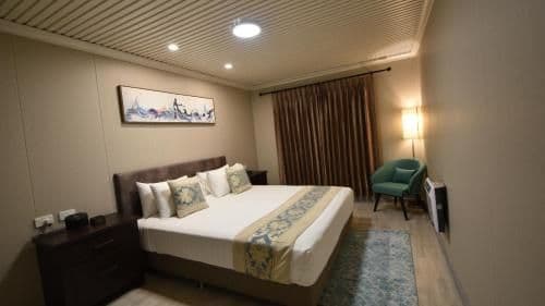 Executive King Suite