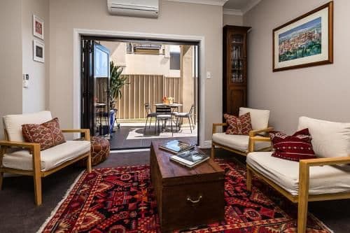 Apartment with Garden View
