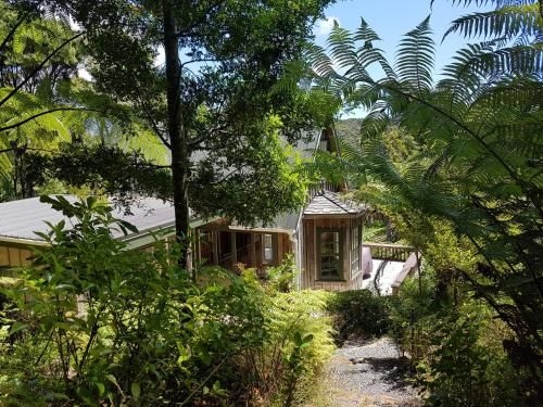 Whalers Cottage0