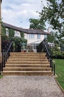 Best Western Ivy Hill Hotel0