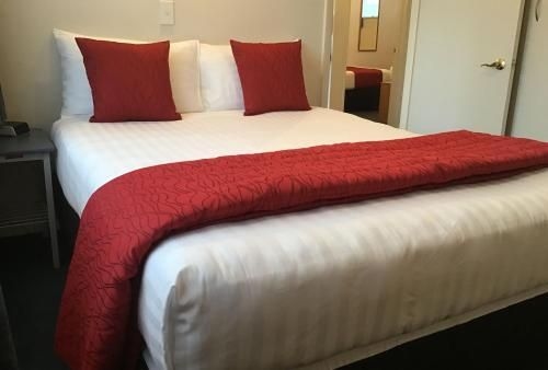 Avon City Motel3