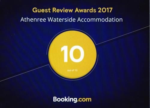 Athenree Waterside Accommodation0