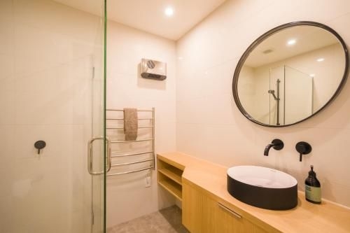 Doc Wells Lane Luxury Apartment3