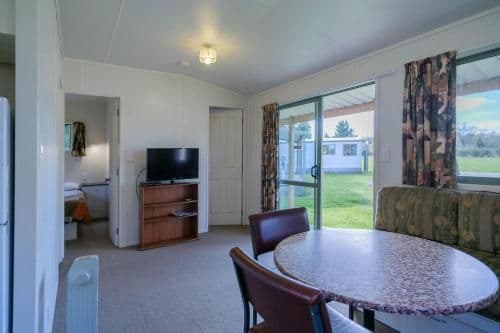 Two-Bedroom Apartment - Park Motel