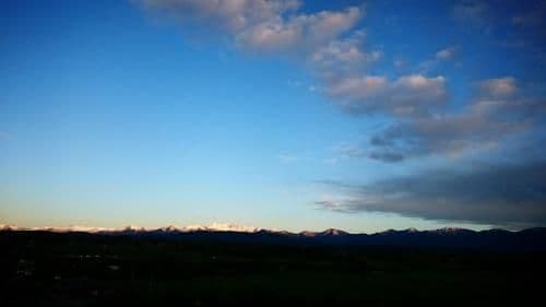 Studio with Mountain View