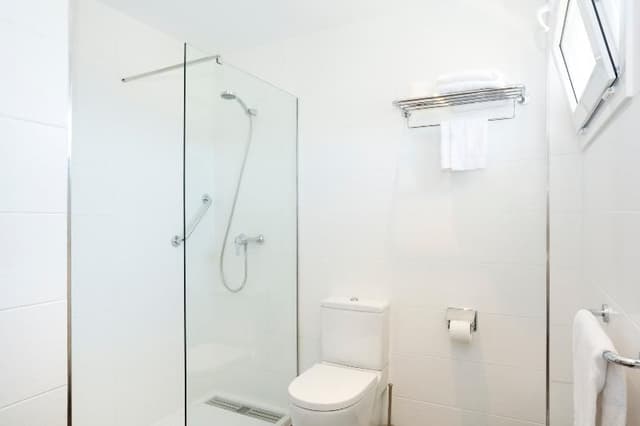 APARTMENT CAPACITY 3