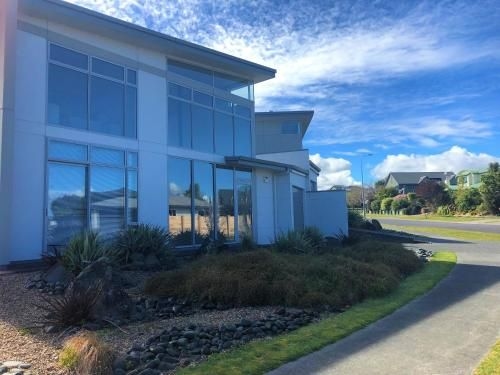 Lake Taupo Gem2