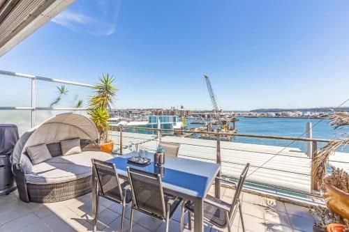 Luxury 3BR 1.5 Bath Penthouse with Fabulous Views Luxury 3BR 1.5 Bath Penthouse with Fabulous Views