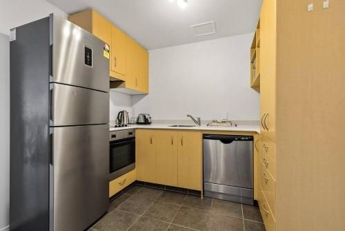 Wonderful Apartment in Quiet CBD Neighbourhood! (Wonderful Apartment in Quiet CBD Neighbourhood)3