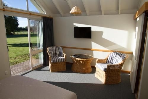 Stronechrubie Accommodation and Restaurant2