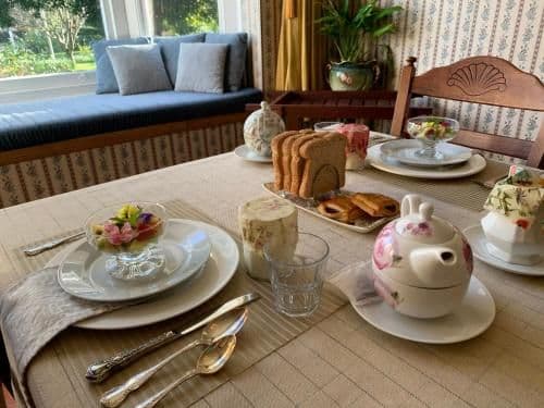 Double Room with Private Bathroom - Adults only