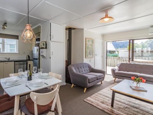 Ruapehu Rendezvous - Ohakune Holiday Home3