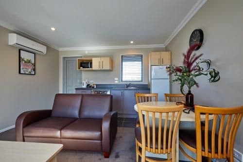 Two-Bedroom Suite