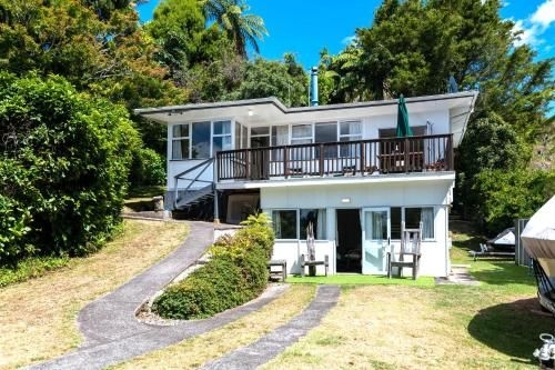 Otamararae Retreat - Lake Rotoiti Holiday Home0