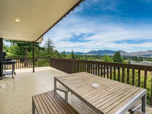 Chalet Oregon - Hanmer Springs Holiday Home Chalet Oregon - Hanmer Springs Holiday Home