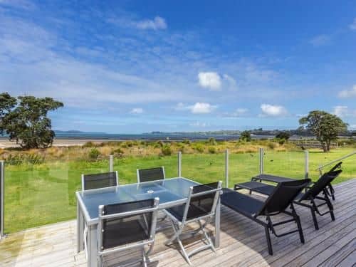 Beachfront Escape - Snells Beach Holiday Home Beachfront Escape - Snells Beach Holiday Home