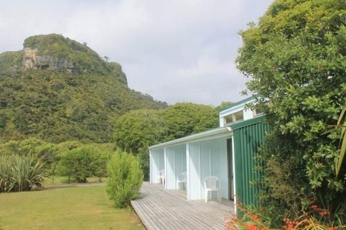 Punakaiki Beach Camp3