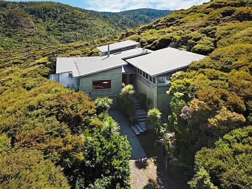 Sea of Green Lookout - Piha Holiday Home Sea of Green Lookout - Piha Holiday Home